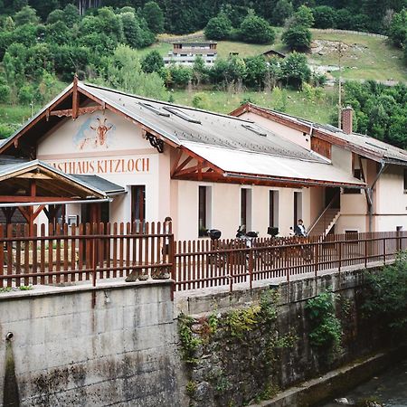 Gasthaus Kitzloch Taxenbach Exterior foto